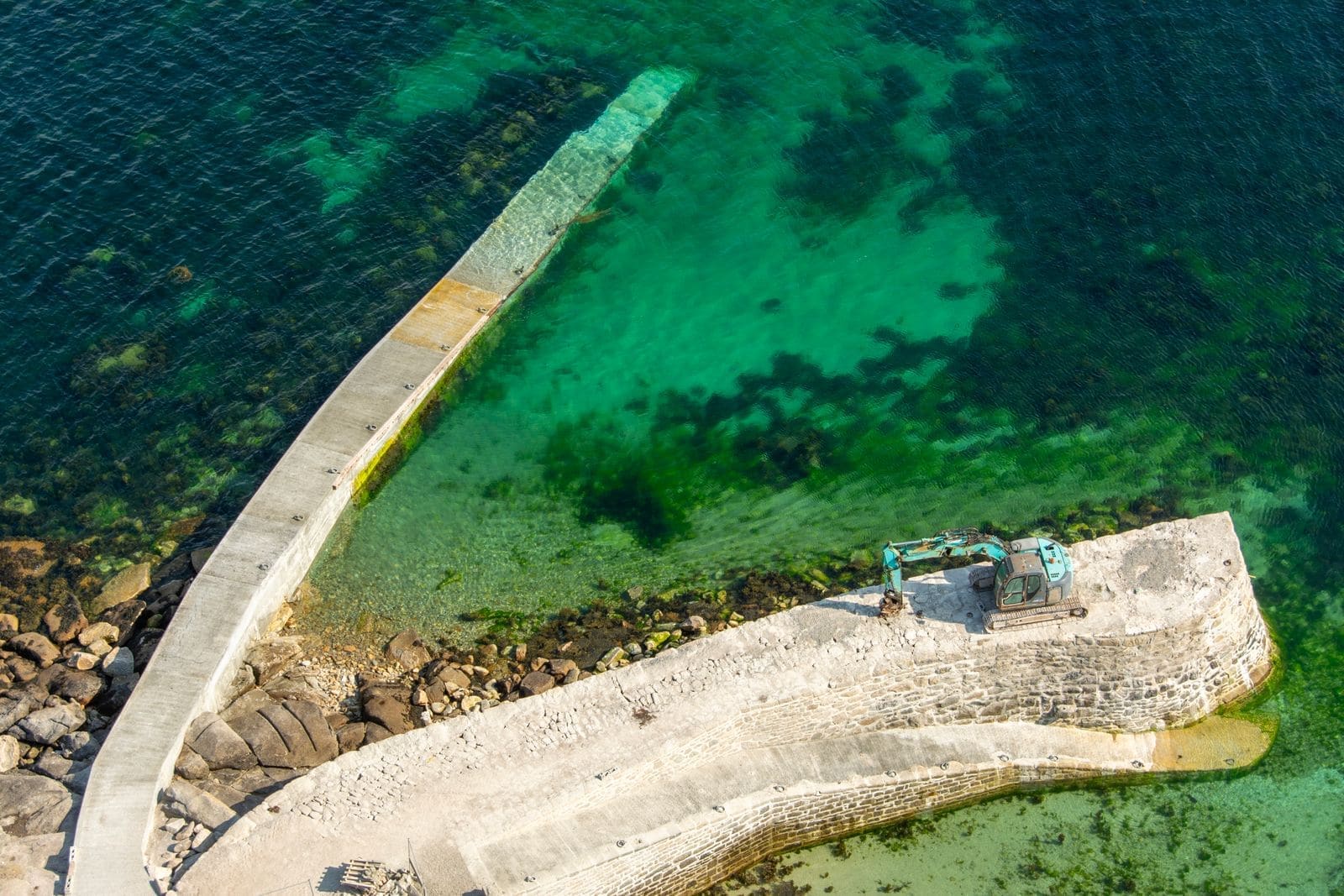 Construction of a wooden jetty extending into island waters